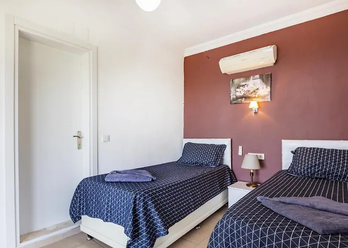 Islamlar Village 3 Bedroom 别墅 卡尔坎