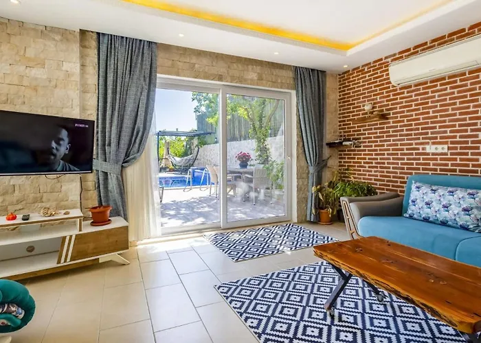 Islamlar Village 3 Bedroom 卡尔坎